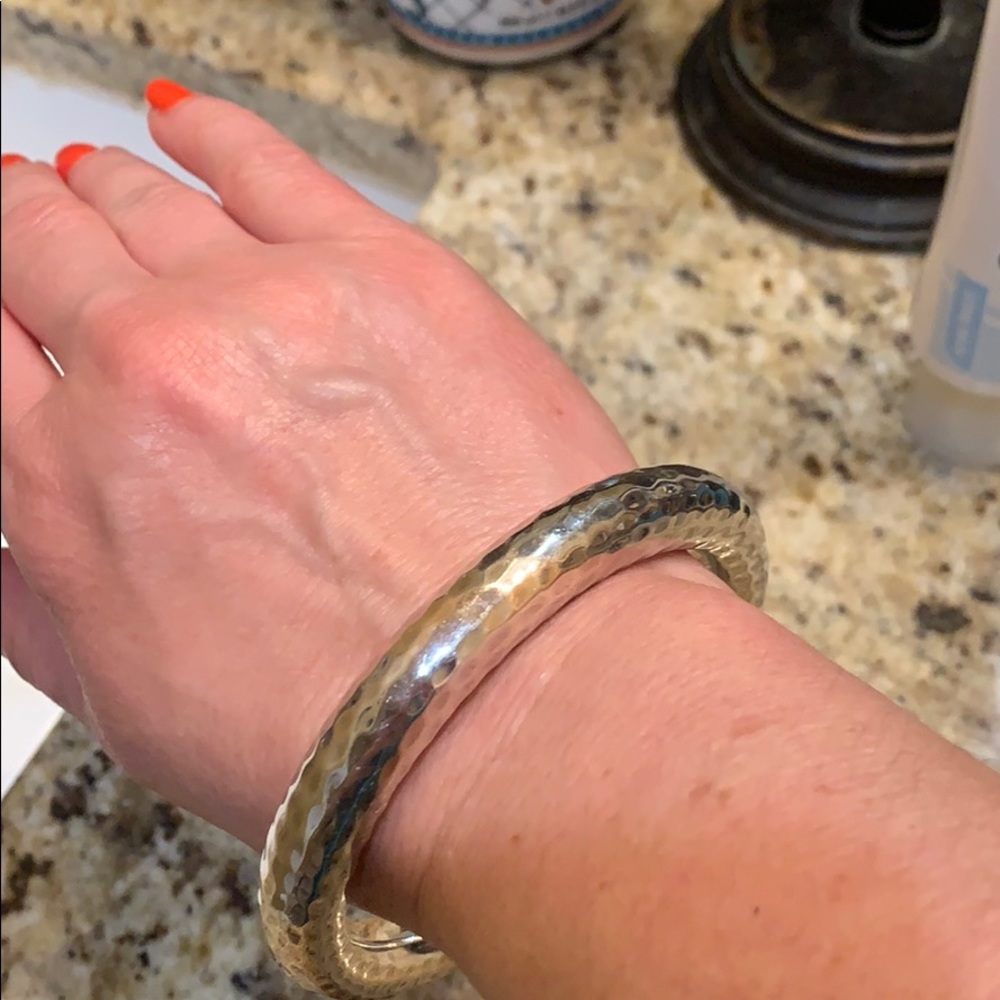 Silver bangle - Picture 3 of 3